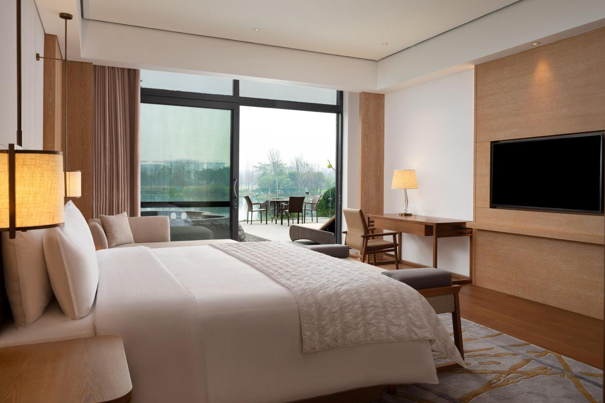 Le Meridien Emei Mountain Resort Emeishan Exterior photo